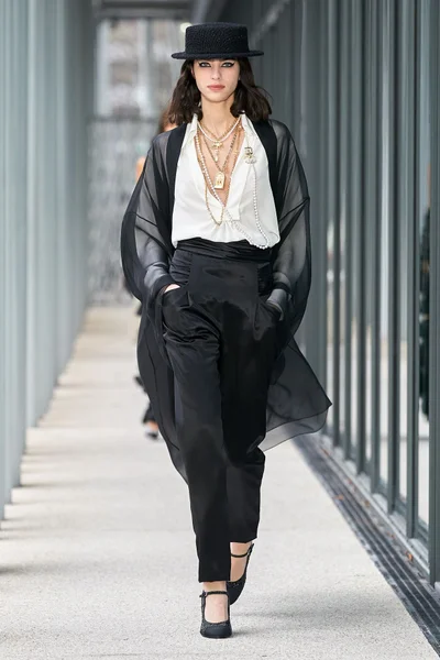 Look 56